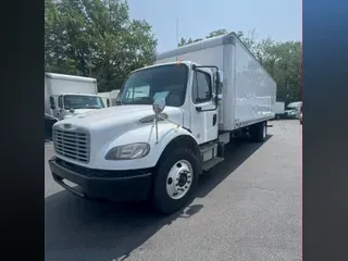 2017 FREIGHTLINER M2 106