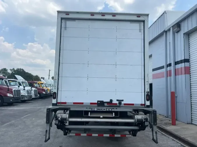 2020 FREIGHTLINER M2 106