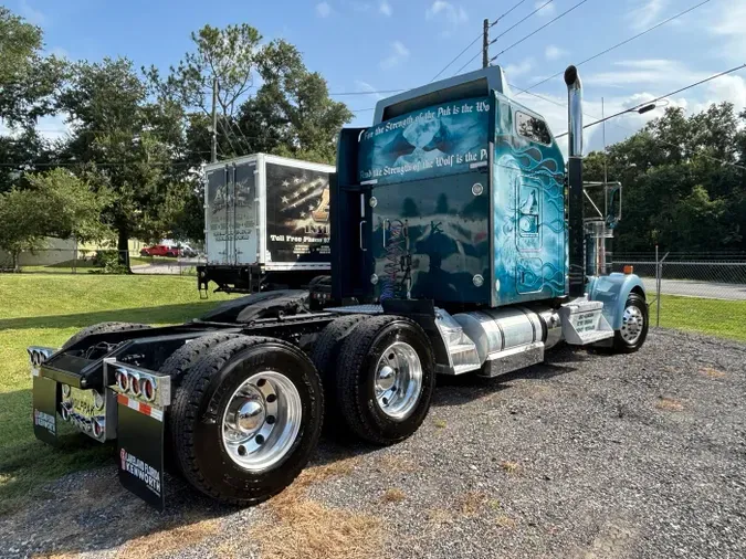 2021 Kenworth W900L