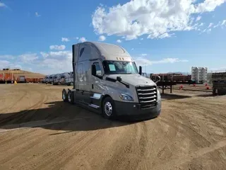 2022 Freightliner Cascadia