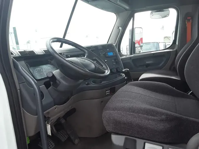 2019 FREIGHTLINER CASCADIA 125