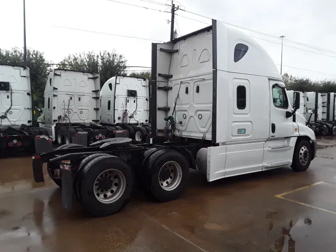 2018 FREIGHTLINER/MERCEDES CASCADIA 125