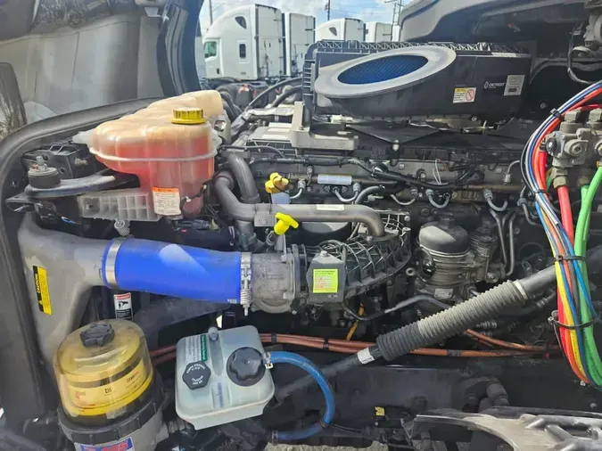 2020 FREIGHTLINER/MERCEDES NEW CASCADIA 1261bc724ff435e76976b8c11dd72c48285