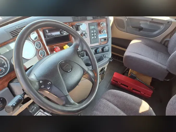 2019 FREIGHTLINER/MERCEDES CASCADIA 125