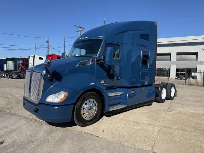 2022 Kenworth T680