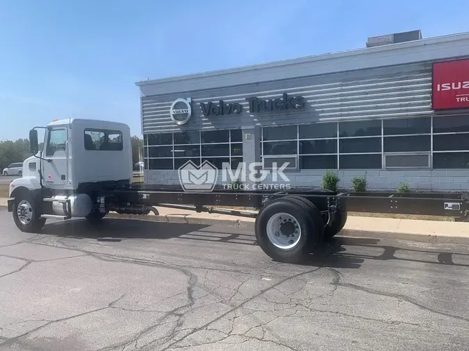 2025 MACK MD MD7