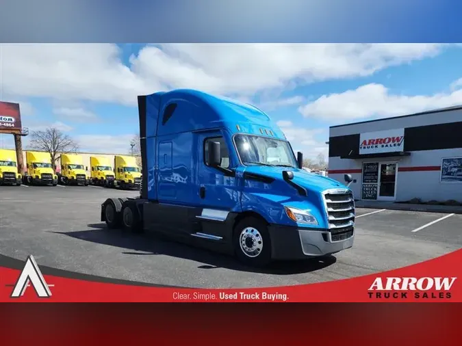 2023 FREIGHTLINER CA126