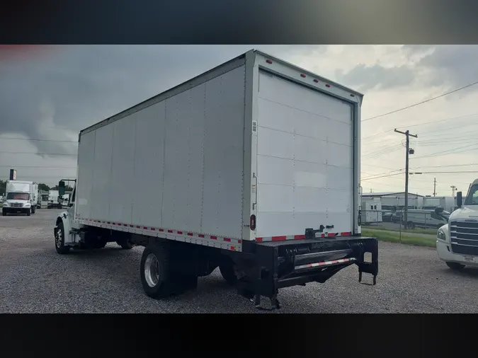 2018 FREIGHTLINER/MERCEDES M2 106