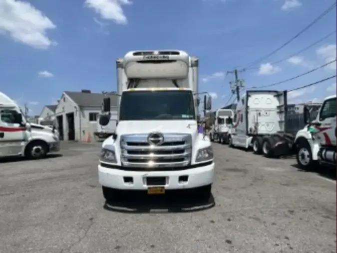 2019 HINO 268
