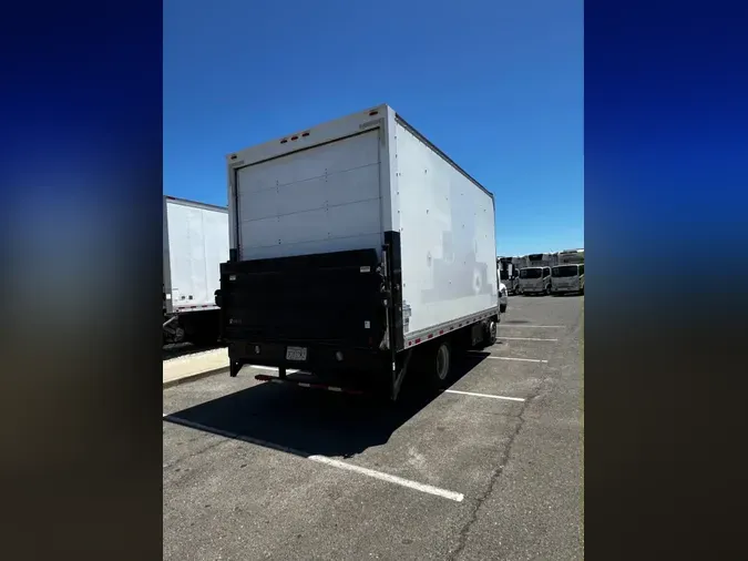 2019 ISUZU NQR