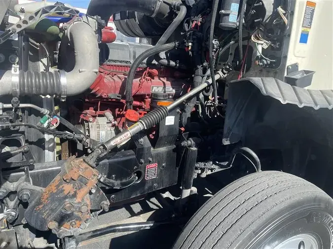 2018 MACK CXU613