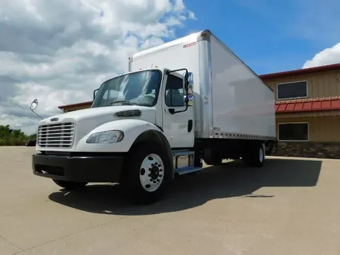 2019 Freightliner M2 106