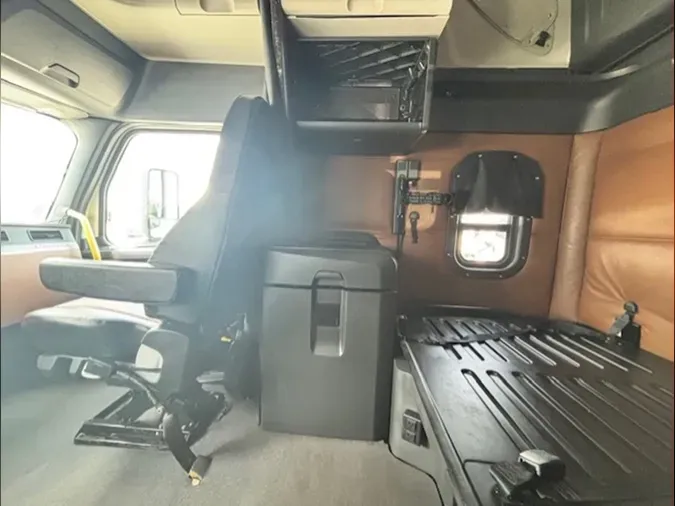 2022 Freightliner PT126SLP