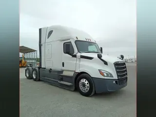 2022 Freightliner Cascadia 126