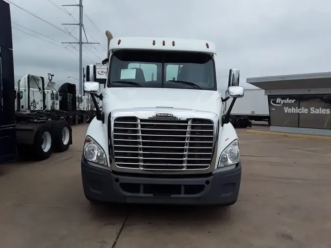 2019 FREIGHTLINER/MERCEDES CASCADIA 125