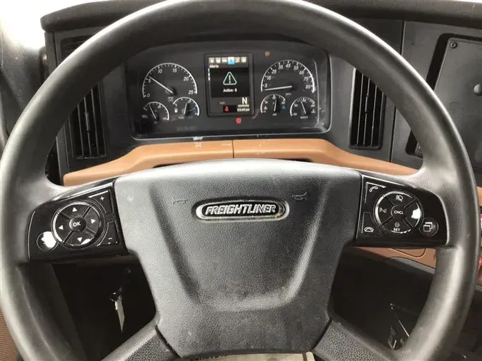 2020 FREIGHTLINER CASCADIA