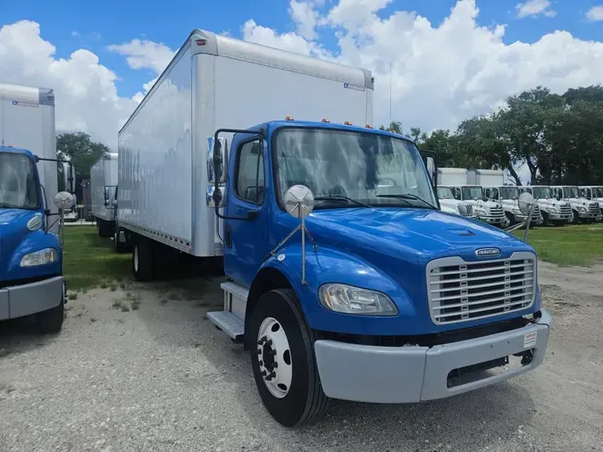 2019 FREIGHTLINER M2 106