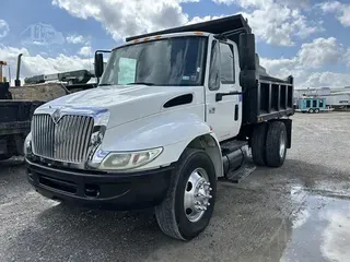 2006 INTERNATIONAL DURASTAR 4200