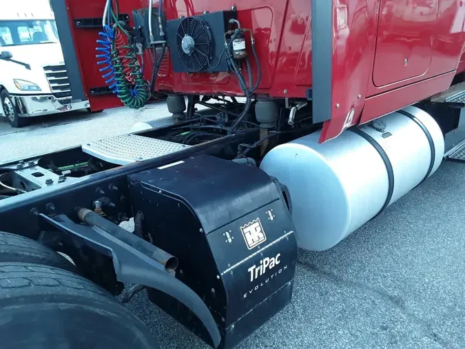 2020 NAVISTAR INTERNATIONAL LT625 SLPR CAB