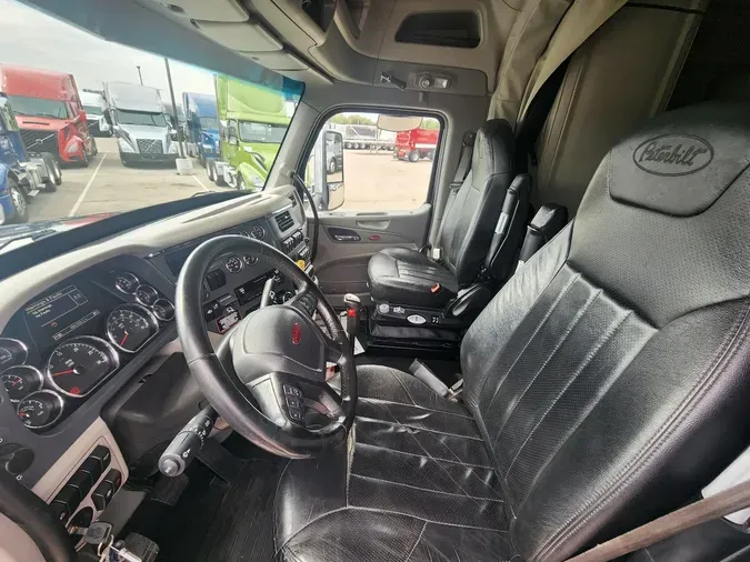 2021 PETERBILT 567
