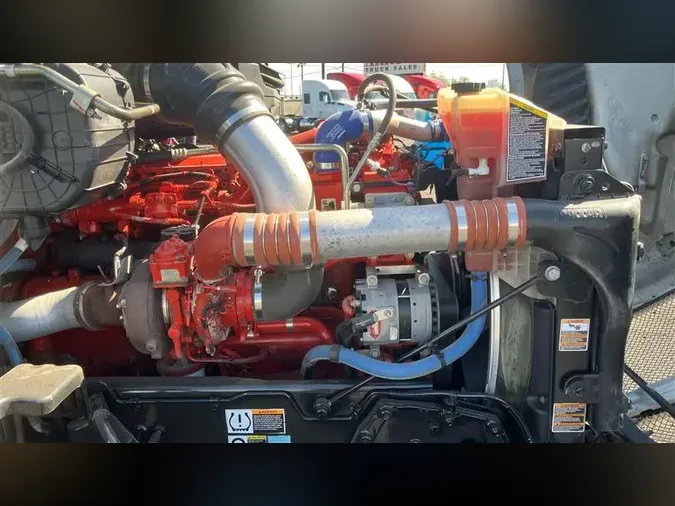 2022 KENWORTH T680