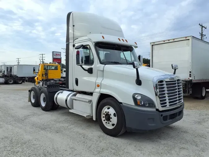 2020 FREIGHTLINER/MERCEDES CASCADIA 1251bf32c597083110efa3fc57f5ee63249