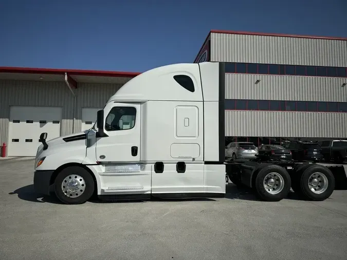 2022 Freightliner Cascadia&reg;