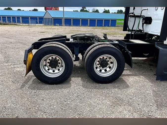 2023 INT LT625 6X41bf5e8ab30379cf554e6e8c5eb794512