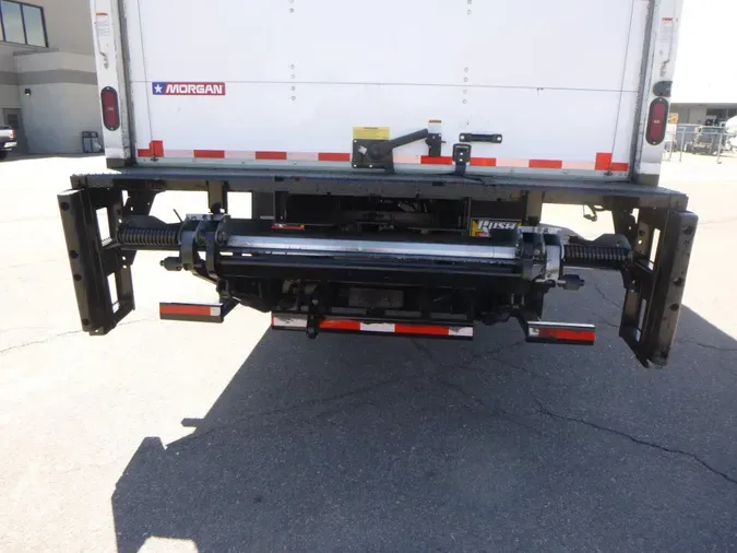 2019 Peterbilt 337