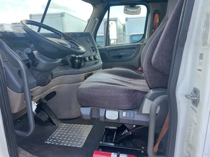 2018 FREIGHTLINER/MERCEDES CASCADIA 125