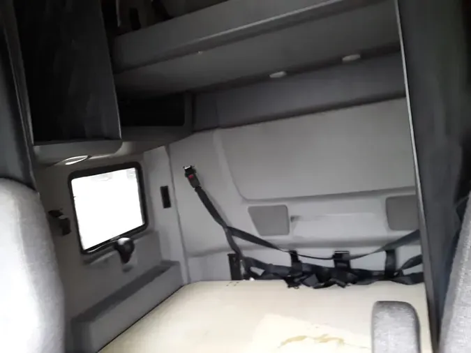 2020 NAVISTAR INTERNATIONAL LT625 SLPR CAB