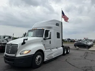 2019 International LT625