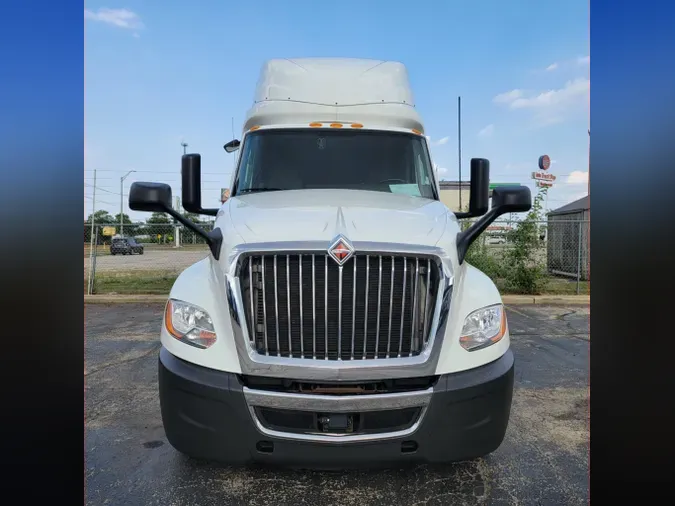 2019 INTERNATIONAL LT625