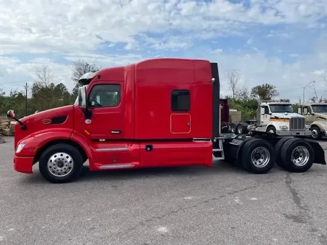 2021 Peterbilt 579