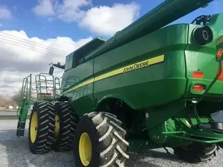 2018 John Deere S780