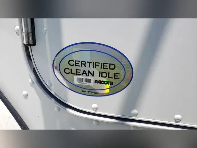2020 Peterbilt 337