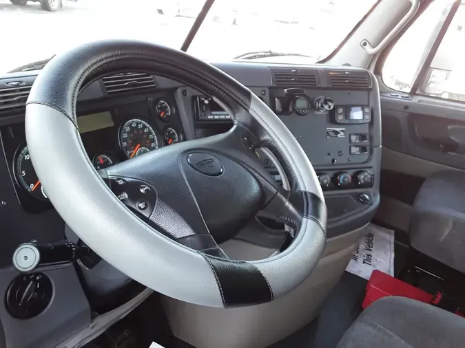 2019 FREIGHTLINER/MERCEDES CASCADIA 1251c276ba8646a8235a578689c0c583a04