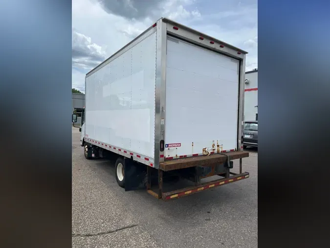 2019 ISUZU NPR