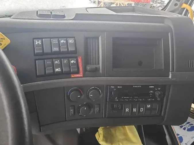 2022 VOLVO VNL64T7401c2ad82e65c7fe6038dccfe028020c9e
