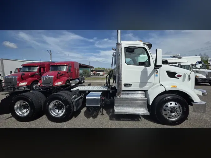 2023 Peterbilt 567
