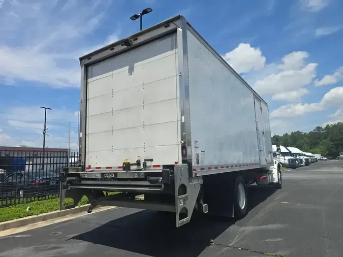 2020 FREIGHTLINER/MERCEDES M2 1061c2f80bc7fcf4211c2ec46bdd87e8588