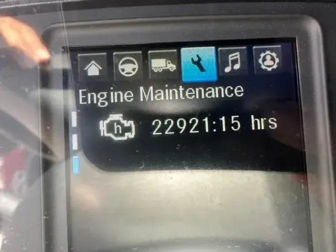 2022 Freightliner Cascadia