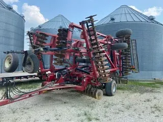 2012 Case IH 330