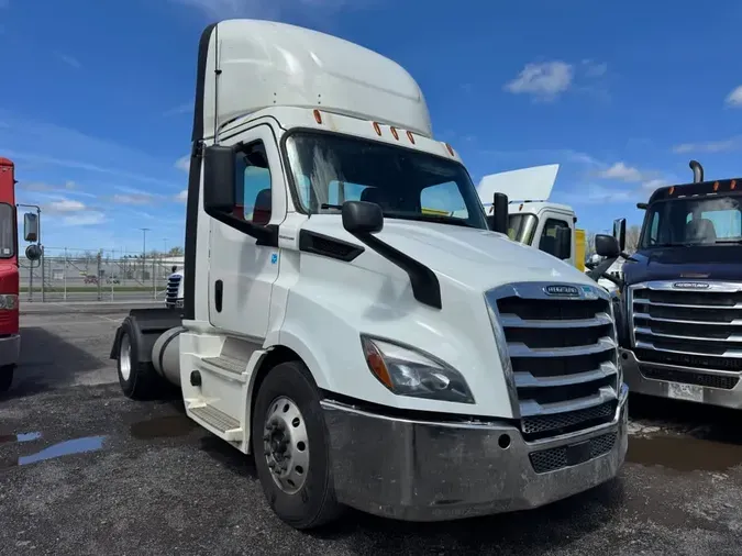 2020 FREIGHTLINER/MERCEDES NEW CASCADIA 116