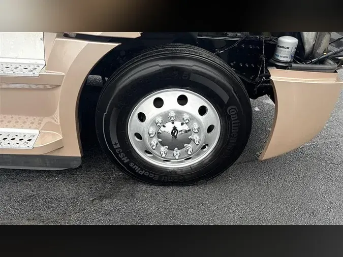 2021 FREIGHTLINER CA126