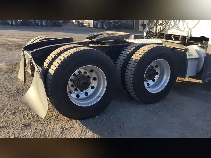 2022 Freightliner Cascadia 1261c368265014bfe745f92ff16634fb370