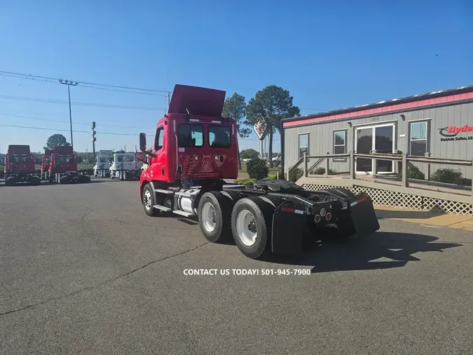 2019 FREIGHTLINER NEW CASCADIA 116