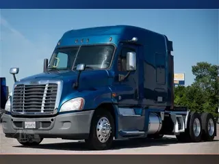 2017 FREIGHTLINER CASCADIA 125