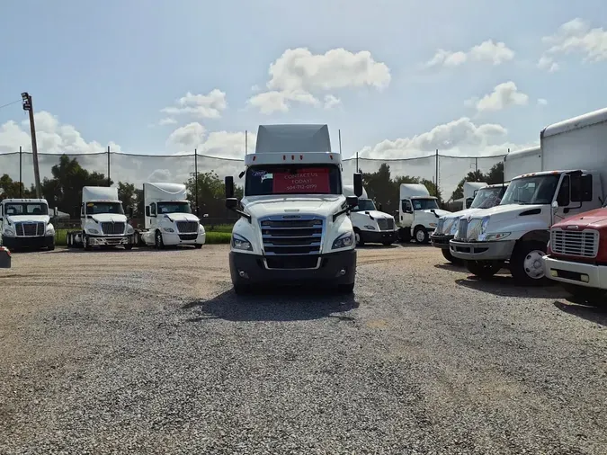 2020 FREIGHTLINER NEW CASCADIA PX12664