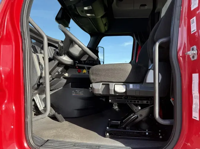 2022 Freightliner Cascadia